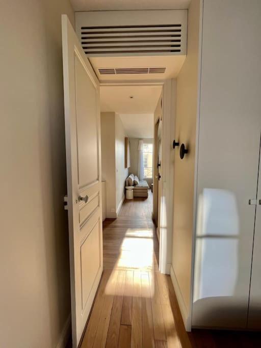 15 Porte De Versailles *